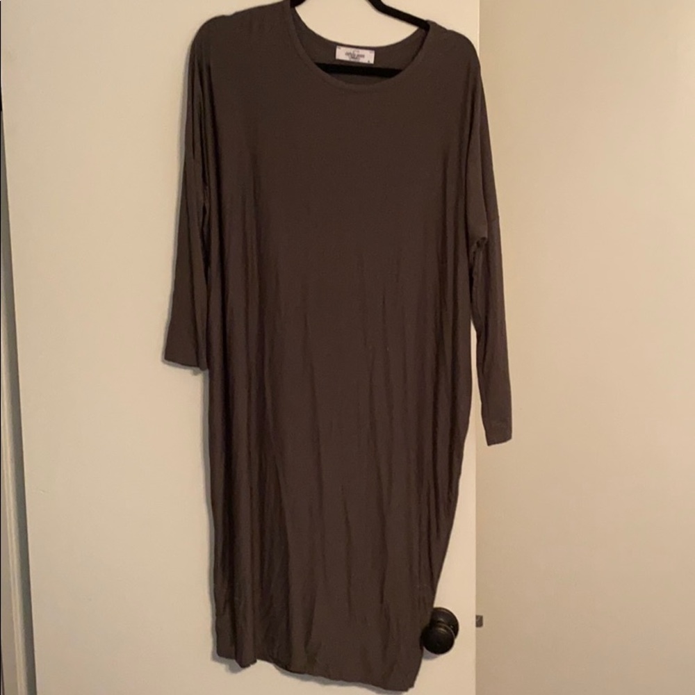 Carly Jean Los Angeles Everyday Dress
